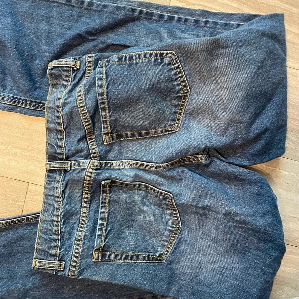Old navy size 16 boys Jeans Dark Wash Adjustable Waistband Straight Cut
